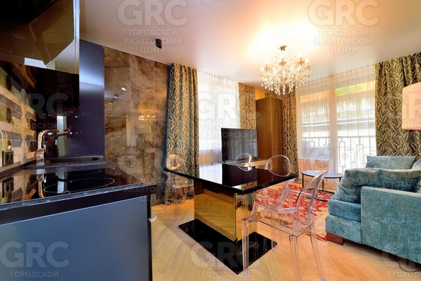 
  Продается 2-комн. квартира, 63 м², Трунова пер, д. 6к1
. Фото 13.
