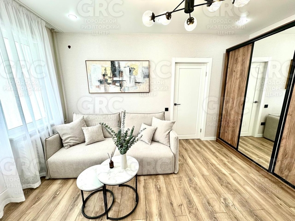 
   Продам 2-комнатную, 45 м², Донская ул, 38

. Фото 4.