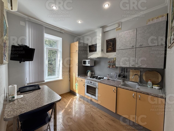 
  Продается 2-комн. квартира, 60 м², Конституции СССР ул, д. 22
. Фото 29.