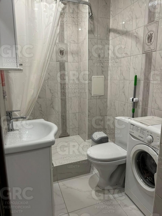 
  Продается 1-комн. квартира, 27 м², Красная ул, д. 49
. Фото 7.