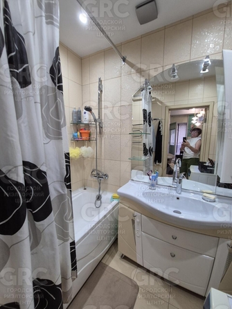 
  Продается 2-комн. квартира, 63 м², Сухумское шоссе ул, д. 13/7
. Фото 7.