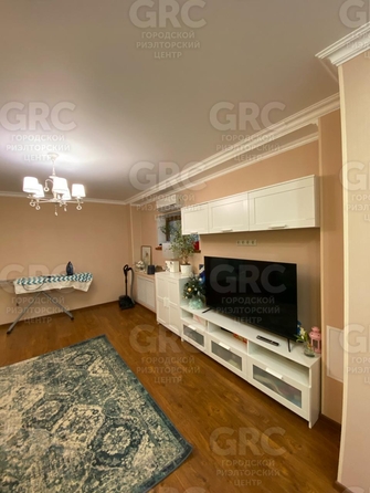 
   Продам 2-комнатную, 60 м², Чехова ул, 33

. Фото 6.