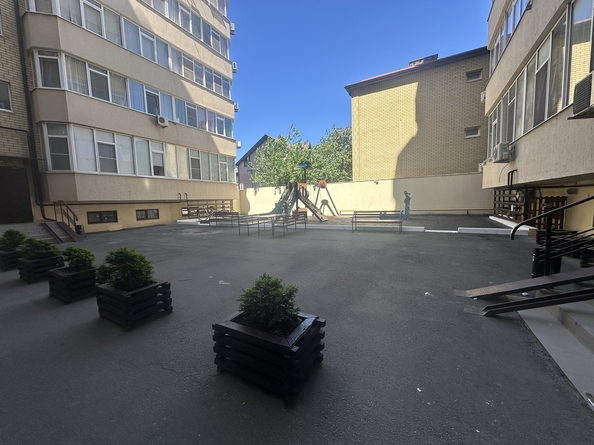 
  Продается 2-комн. квартира, 60 м², Спасский пер, д. 16
. Фото 30.