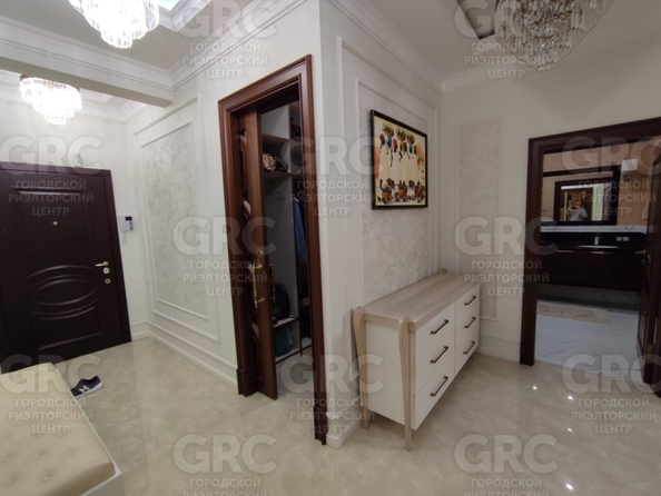 
  Продается 3-комн. квартира, 230 м², Нагорная ул, д. 11
. Фото 8.