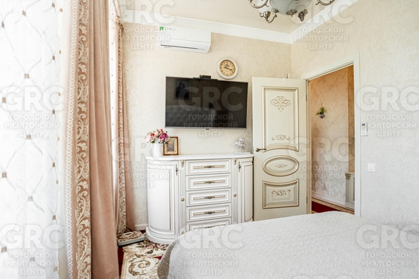 
  Продается 3-комн. квартира, 65.5 м², Альпийская ул, д. 82б
. Фото 9.