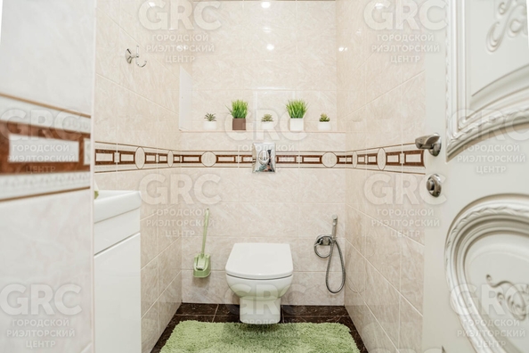 
  Продается 3-комн. квартира, 65.5 м², Альпийская ул, д. 82б
. Фото 11.