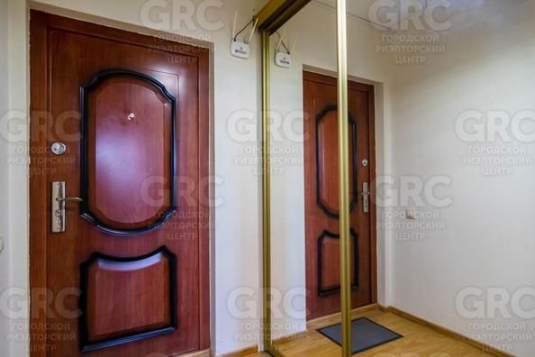 
  Продается 1-комн. квартира, 31 м², Верхняя Лысая гора ул, д. 26Б
. Фото 16.