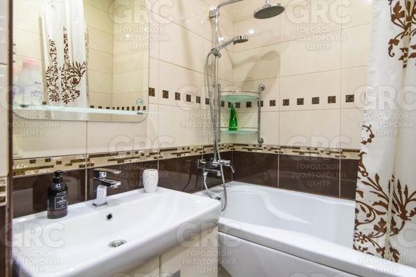 
  Продается 2-комн. квартира, 46 м², Параллельная ул
. Фото 17.