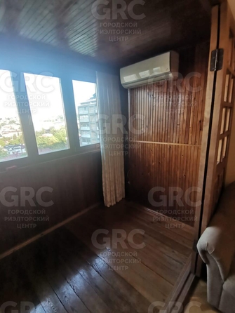
   Продам 2-комнатную, 49 м², Цюрупы ул, 10

. Фото 15.