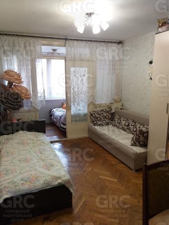 
  Продается 2-комн. квартира, 53 м², Туапсинская ул, д. 43
. Фото 7.