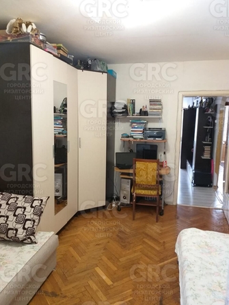 
  Продается 2-комн. квартира, 53 м², Туапсинская ул, д. 43
. Фото 8.