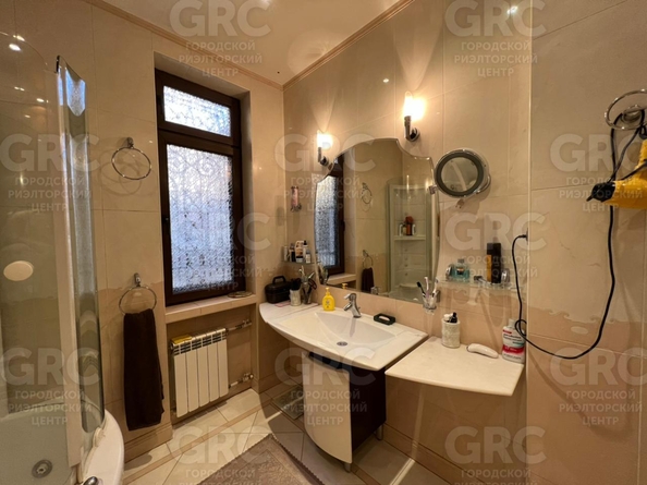 
  Продается 4-комн. квартира, 110 м², Советская ул, д. 46
. Фото 18.