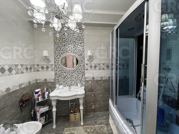 
  Продается 2-комн. квартира, 108 м², Анапская ул, д. 3/12
. Фото 23.