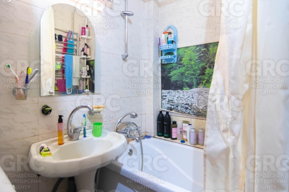 
   Продам 3-комнатную, 76 м², Пасечная ул, 61/2

. Фото 17.