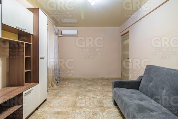 
  Продается 3-комн. квартира, 70 м², Апшеронская ул, д. 11/2
. Фото 2.