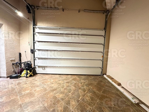 
  Продается дом, 350 м², Сочи
. Фото 35.