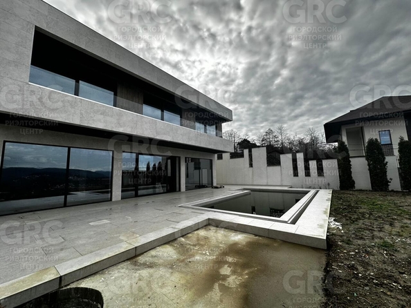 
  Продается дом, 400 м², Сочи
. Фото 12.