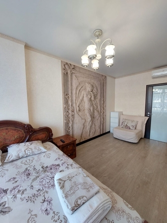 
   Продам 1-комнатную, 40 м², Кирова ул, 1

. Фото 21.