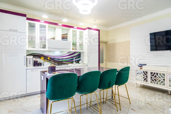 
   Продам дом, 357 м², Сочи

. Фото 20.