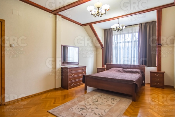 
   Продам дом, 240 м², Сочи

. Фото 19.