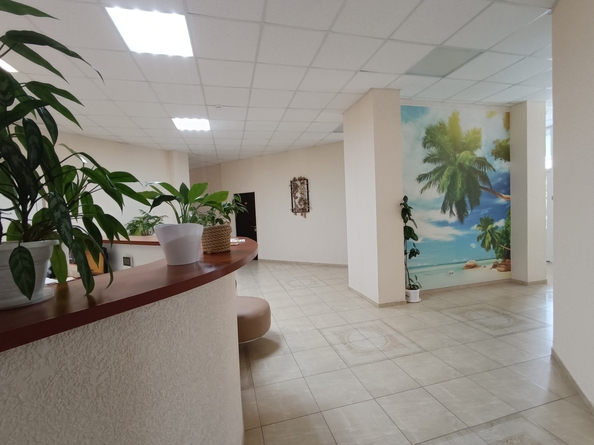 
  Продается 2-комн. квартира, 57 м², Кирова ул, д. 1
. Фото 4.