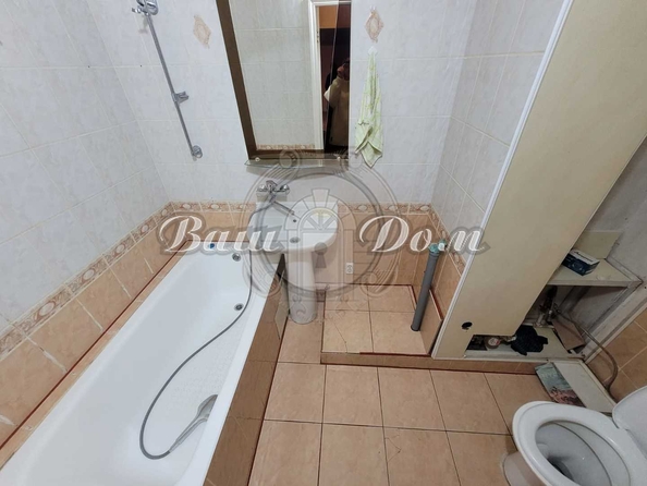 
  Продается 2-комн. квартира, 52 м², Парус мкр, д. 9
. Фото 10.