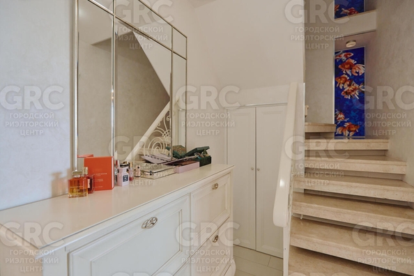 
  Продается 3-комн. квартира, 140 м², Юных Ленинцев ул, д. 10
. Фото 21.
