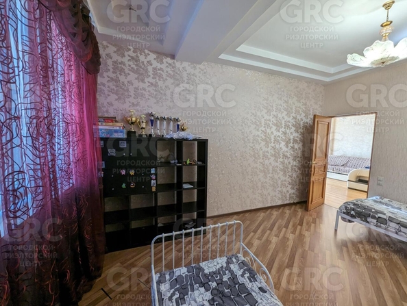 
  Продается 3-комн. квартира, 100 м², Анапская ул, д. 3/12
. Фото 10.