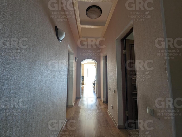 
  Продается 3-комн. квартира, 100 м², Анапская ул, д. 3/12
. Фото 18.