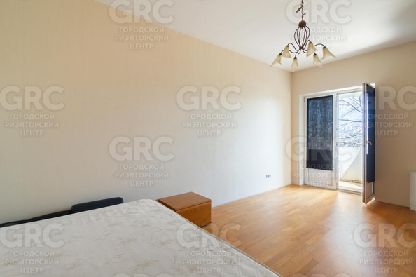 
  Продается 3-комн. квартира, 110.3 м², Виноградная ул
. Фото 18.