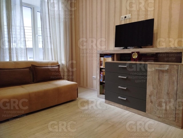 
  Продается 3-комн. квартира, 63 м², Учительская ул, д. 24г
. Фото 18.