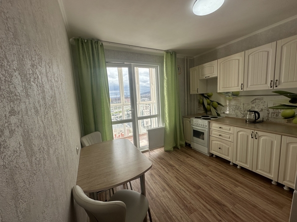 
  Продается 1-комн. квартира, 38 м², Адмирала Пустошкина ул, д. 22к4
. Фото 3.
