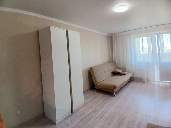 
  Продается 1-комн. квартира, 39 м², Адмирала Пустошкина ул, д. 22к12
. Фото 8.
