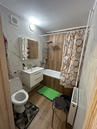 
  Продается 2-комн. квартира, 72 м², Адмирала Пустошкина ул, д. 16
. Фото 15.