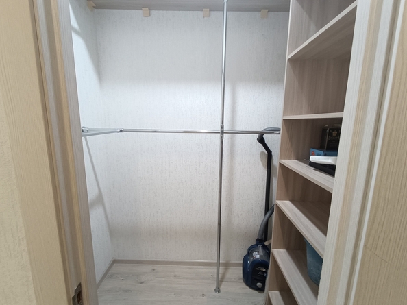 
  Продается 1-комн. квартира, 44 м², Астраханская ул, д. 76
. Фото 19.