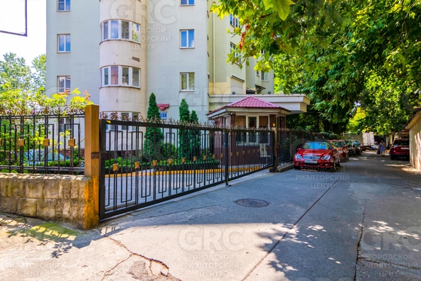 
  Продается 4-комн. квартира, 118.5 м², Виноградная ул, д. 15/1
. Фото 32.