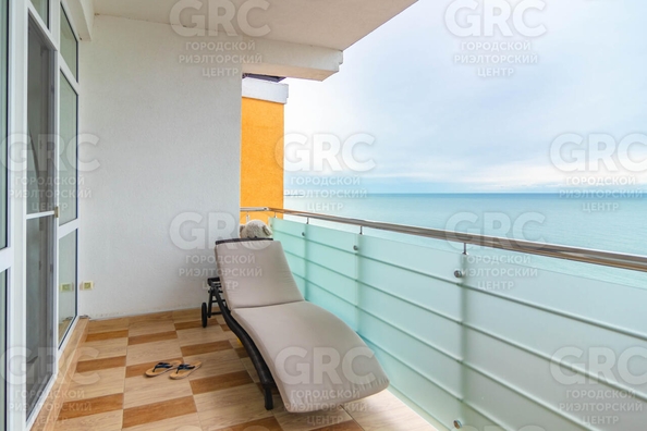 
  Продается 4-комн. квартира, 200 м², Ландышевая ул, д. 77/9
. Фото 32.