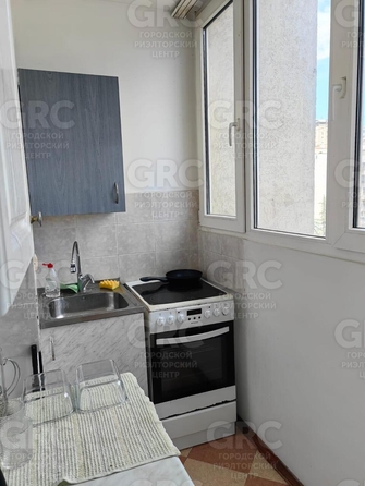 
  Продается 1-комн. квартира, 35.7 м², Абрикосовая ул, д. 17
. Фото 5.