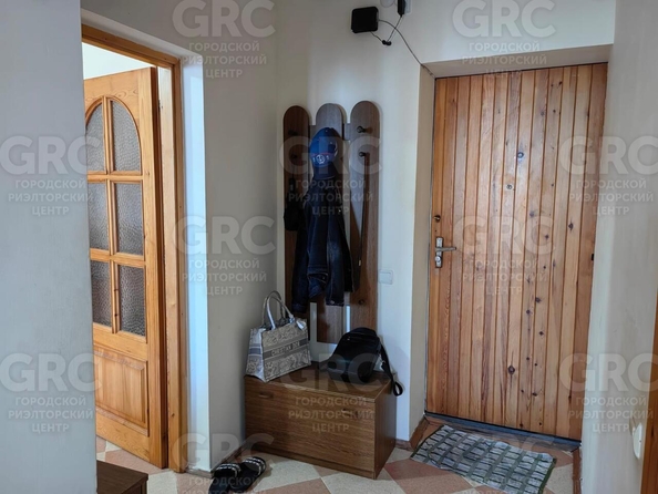 
  Продается 1-комн. квартира, 35.7 м², Абрикосовая ул, д. 17
. Фото 7.