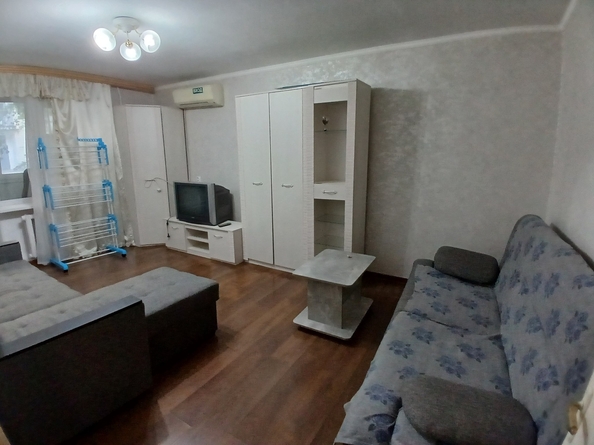 
  Продается 1-комн. квартира, 31 м², Стахановская ул, д. 3
. Фото 2.