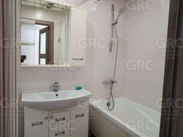 
  Продается 3-комн. квартира, 72 м², Крымская ул, д. 36
. Фото 14.