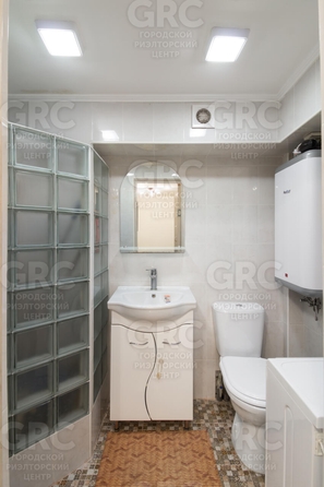 
  Продается 2-комнатный апартамент, 32 м², Прозрачная (Лазурный берег кв-л) ул, д. 19
. Фото 7.