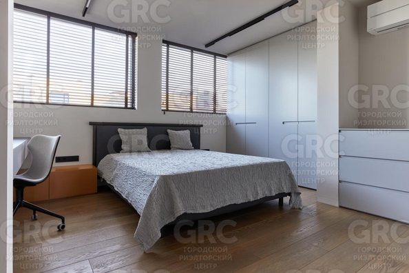 
  Продается 2-комнатный апартамент, 140.6 м², Виноградная ул, д. 4
. Фото 17.