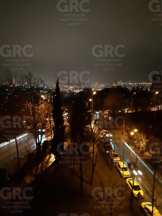 
  Продается 3-комн. квартира, 60 м², Вишневая ул, д. 10/8
. Фото 5.
