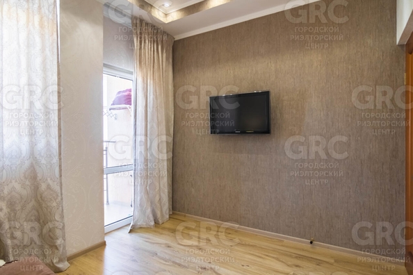 
  Продается 1-комн. квартира, 57 м², Виноградная ул, д. 123/3
. Фото 8.
