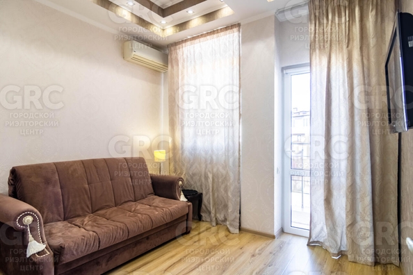 
  Продается 1-комн. квартира, 57 м², Виноградная ул, д. 123/3
. Фото 9.