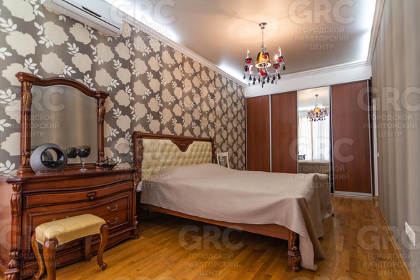 
  Продается 3-комн. квартира, 156 м², Учительская ул, д. 18а
. Фото 8.