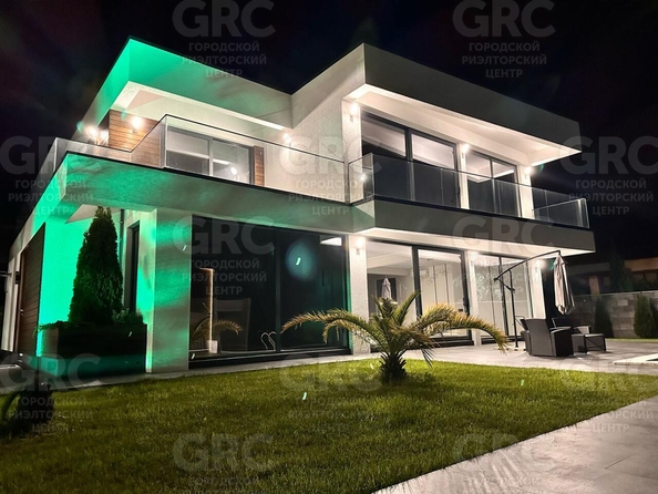 
  Продается дом, 285 м², Сочи
. Фото 1.