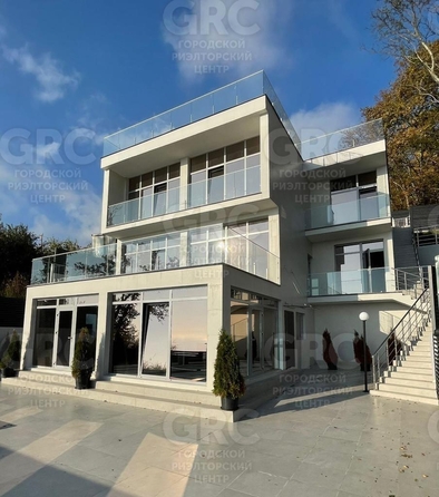 
  Продается дом, 302 м², Сочи
. Фото 1.
