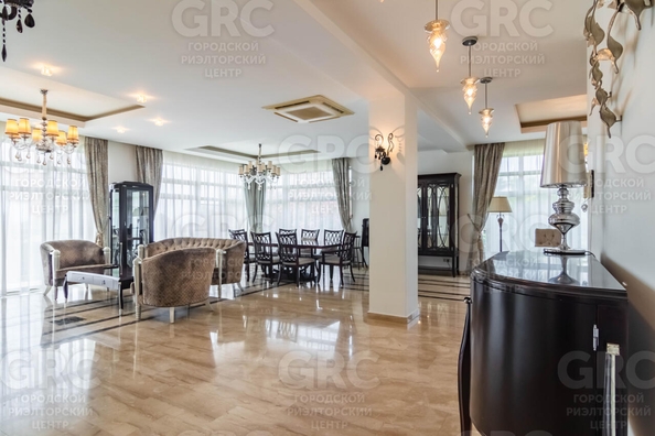 
  Продается коттедж, 450 м², Сочи
. Фото 1.